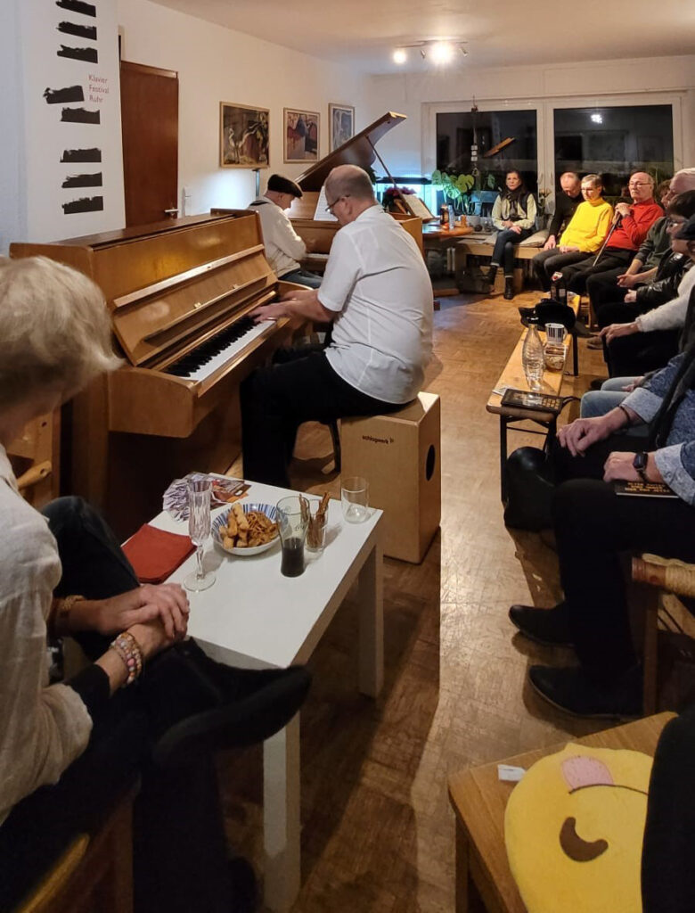 Wohnzimmer-Konzerte bei Konstantin Kraft